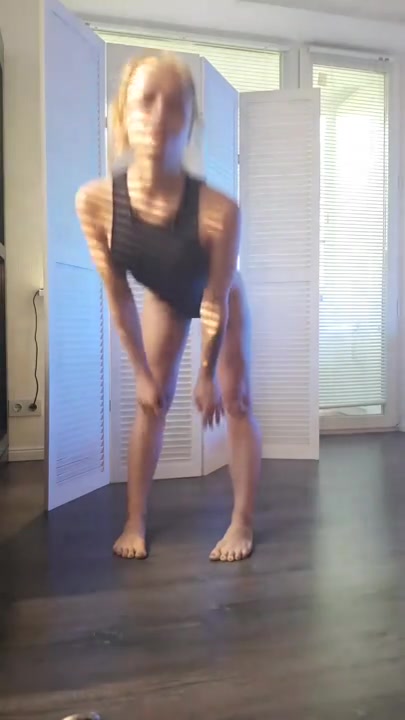 Alexa Flexy Shows Her Perfect Ass - ePornhubs