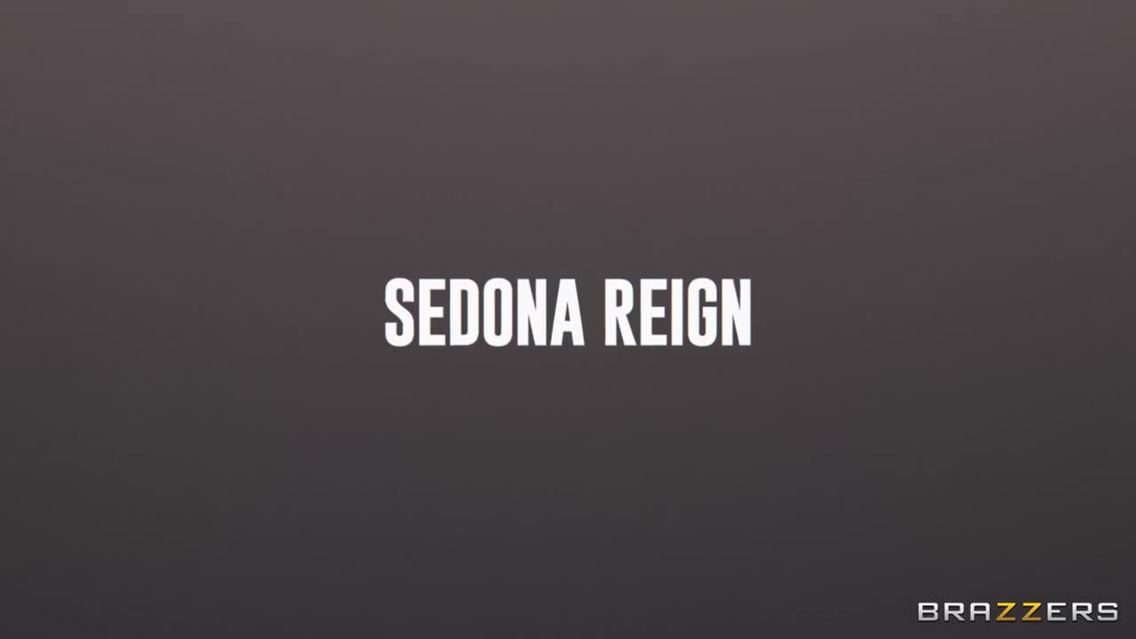 Sedona Reign - Panty Raiding The MILF - ePornhubs