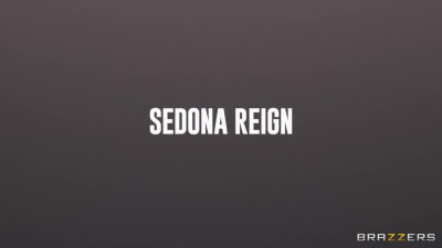 Sedona Reign - Panty Raiding The MILF