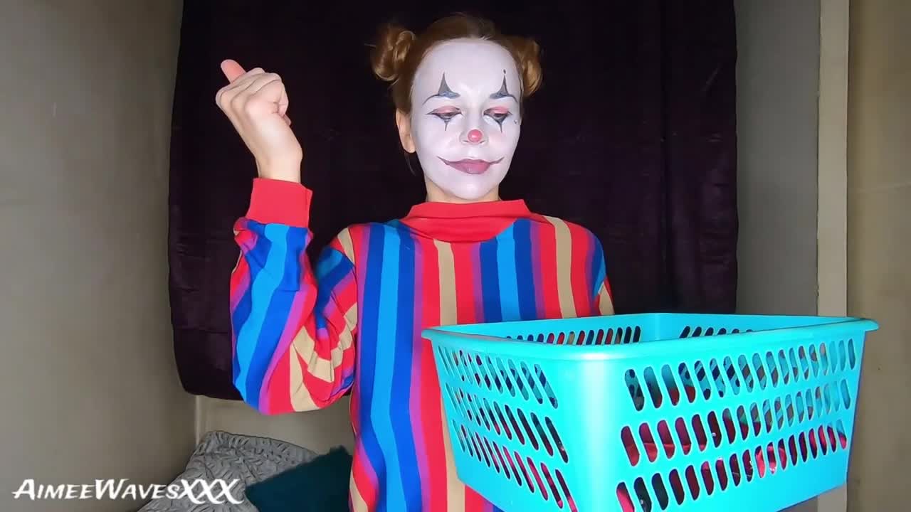 Aimeewavesxxx - Clowns Toy Box - ePornhubs